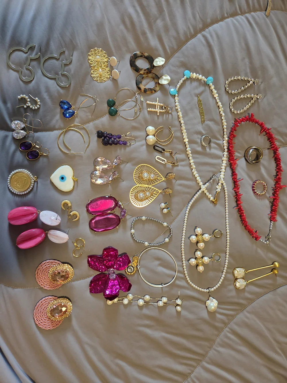 Lot of Boutique Store Jewelry